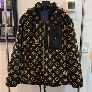 LOUIS VUITTON | ✨NEW✨ Monogram Fleece Hooded Jacket